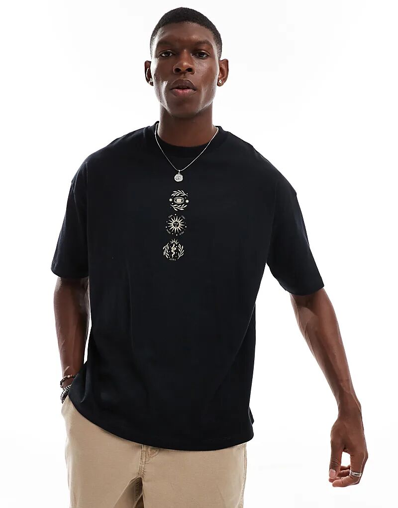 Футболка оверсайз черного цвета с небесным принтом на груди ASOS DESIGN
Футболка оверсайз черного цвета с небесным принтом на груди ASOS DESIGN