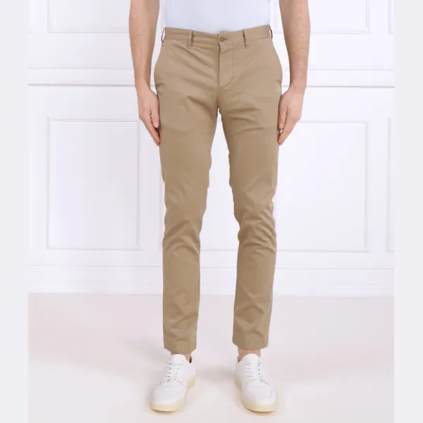 Брюки-Чиносы узкого кроя Lacoste, коричневый
Брюки-Чиносы узкого кроя Lacoste, коричневый