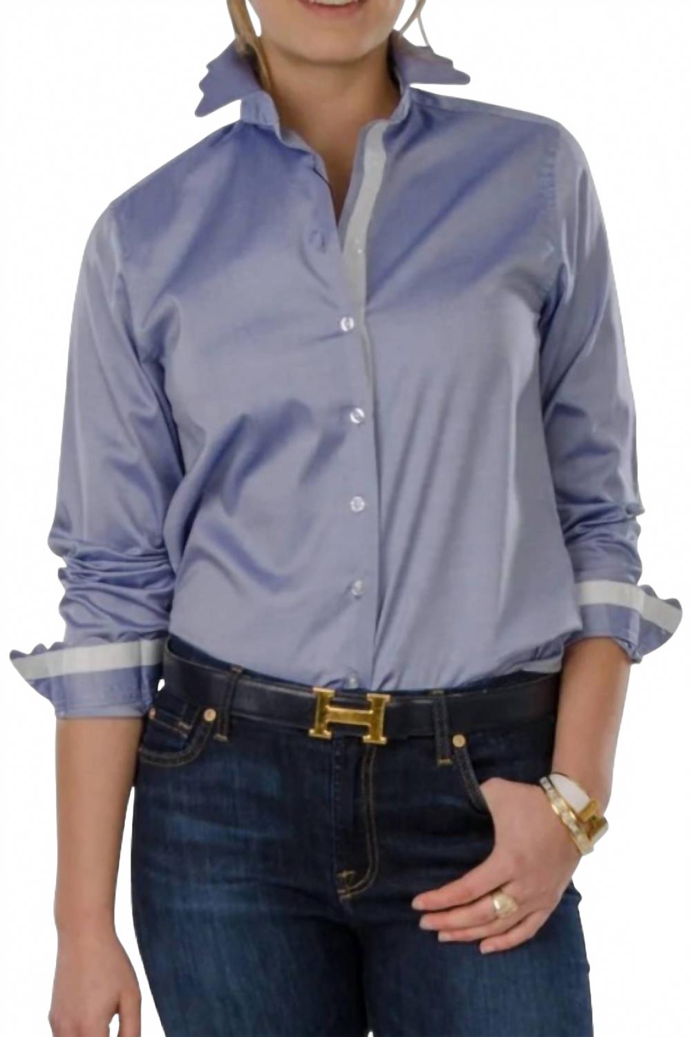 Блузка с воротником-волан в голубом цвете Charm Cortland Park
Блузка с воротником-волан в голубом цвете Charm Cortland Park