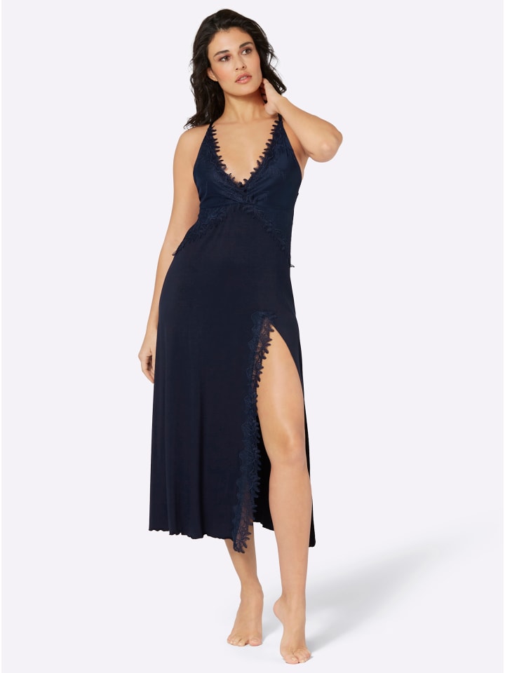 Ночная рубашка темно-синего цвета creation L
Ночная рубашка темно-синего цвета creation L