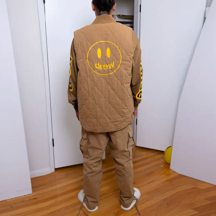 Жилет Smiley Collection унисекс коричневый Drew House, коричневый
Жилет Smiley Collection унисекс коричневый Drew House, коричневый