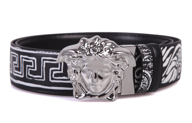 VERSACE Кожаный ремень мужской
VERSACE Кожаный ремень мужской