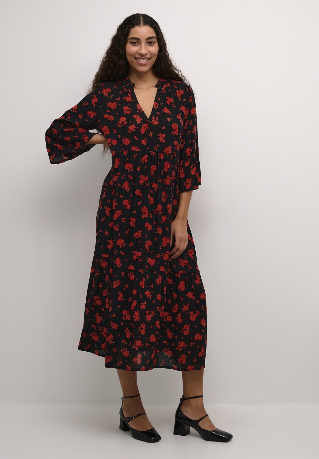 Дневное платье KARINA AMBER LONG Kaffe, черный
Дневное платье KARINA AMBER LONG Kaffe, черный