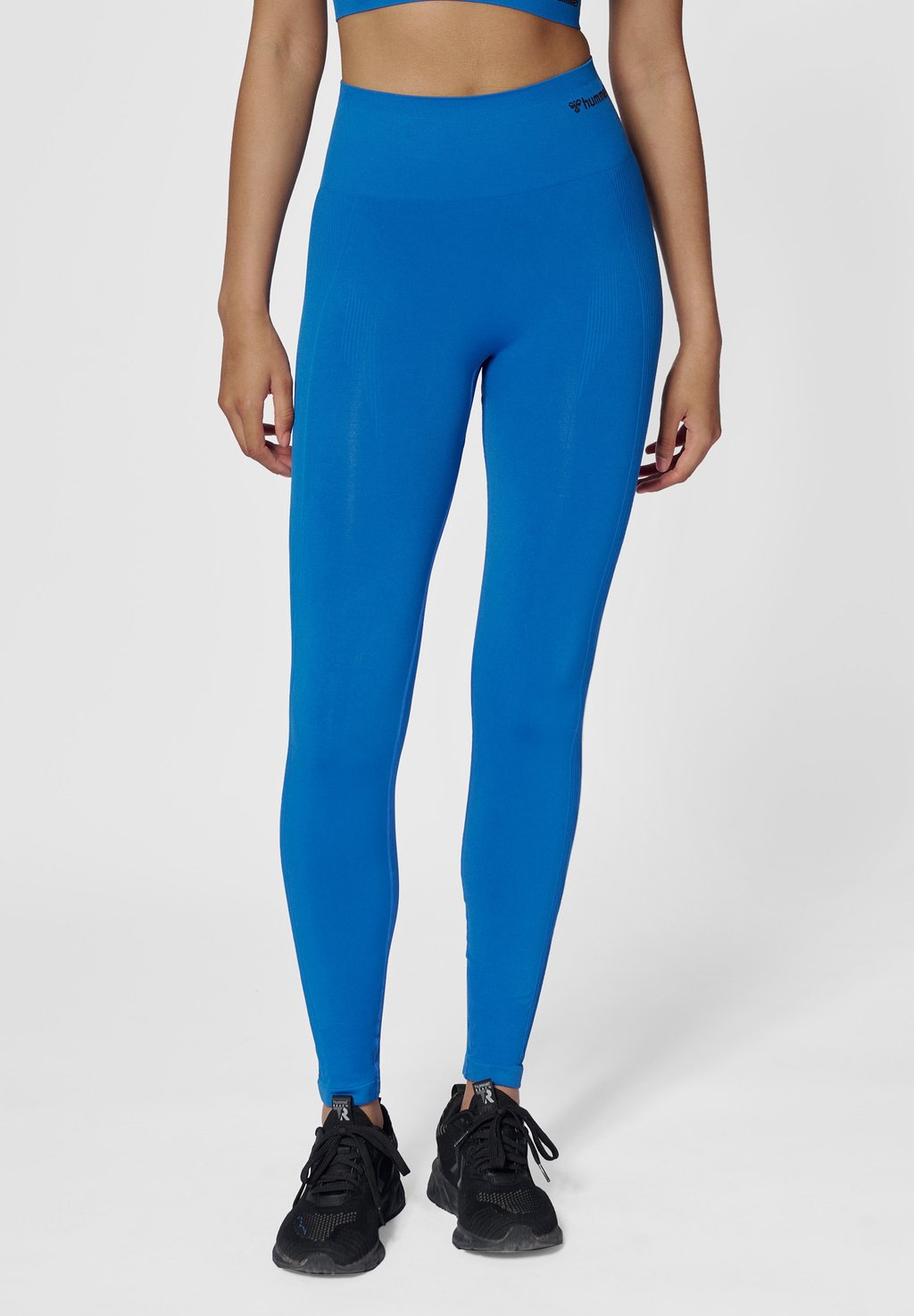 Леггинсы TIF SEAMLESS HIGH WAIST Hummel, синий
Леггинсы TIF SEAMLESS HIGH WAIST Hummel, синий