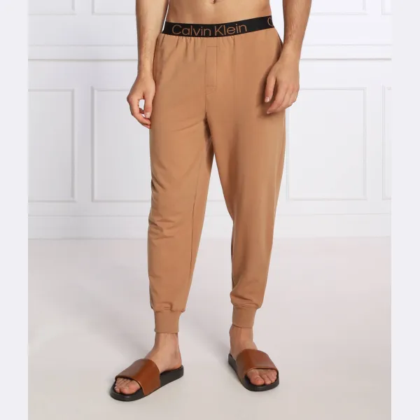 Пижамные брюки свободного кроя Calvin Klein, коричневый
Пижамные брюки свободного кроя Calvin Klein, коричневый