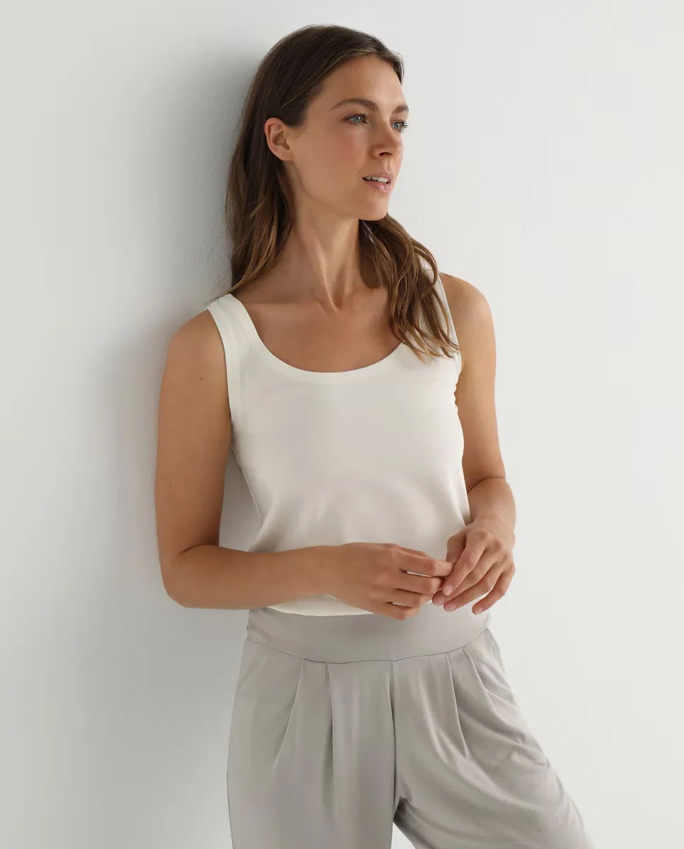 Женская футболка без рукавов с круглым вырезом Guitare, цвет Crudo
Женская футболка без рукавов с круглым вырезом Guitare, цвет Crudo