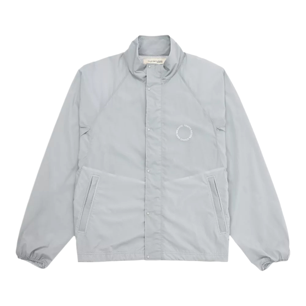 New Balance Токийский дизайнерский плащ унисекс серый, Gray
New Balance Токийский дизайнерский плащ унисекс серый, Gray