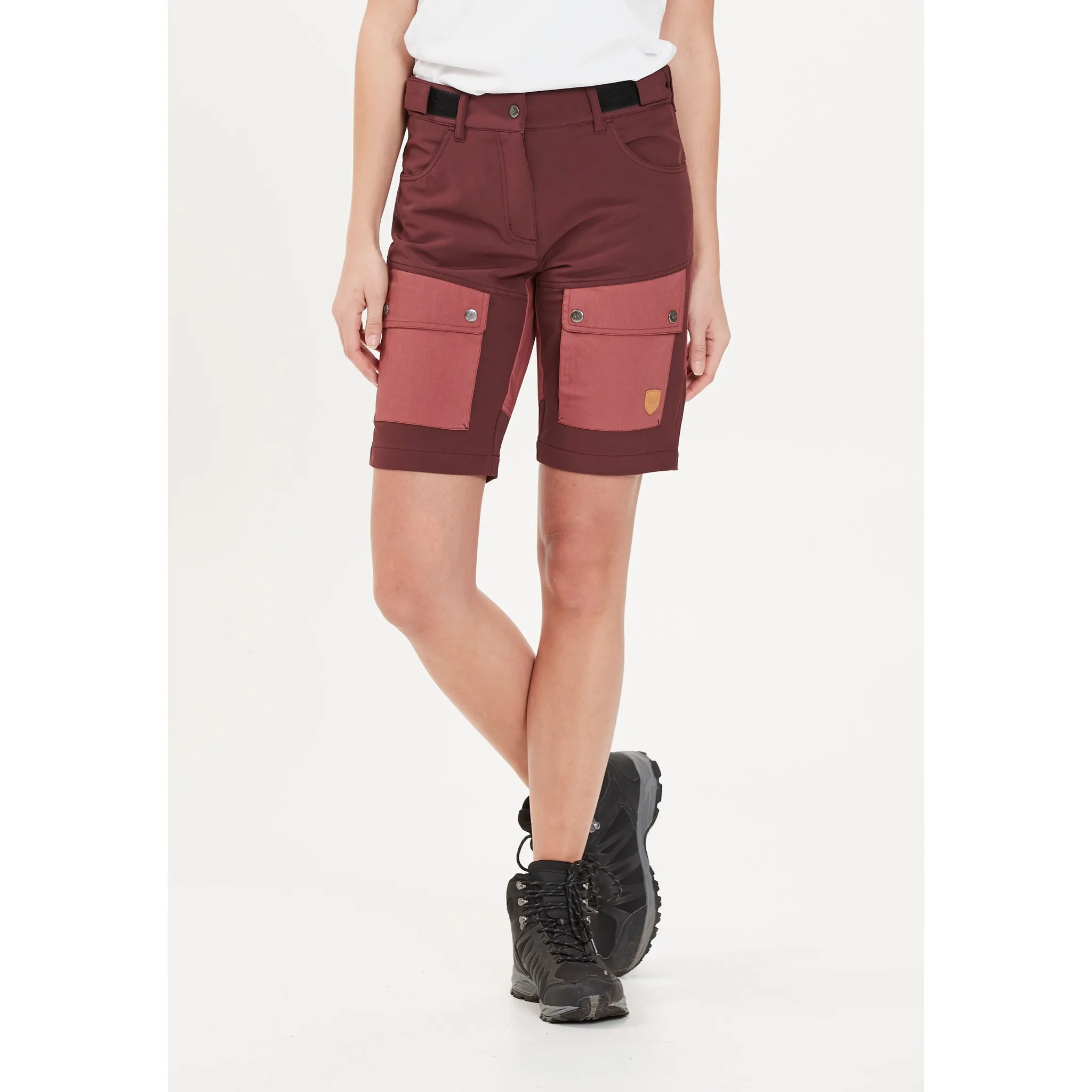 Шорты WHISTLER "Лара" с эластичным функциональным стрейчем, красный
Шорты WHISTLER "Лара" с эластичным функциональным стрейчем, красный