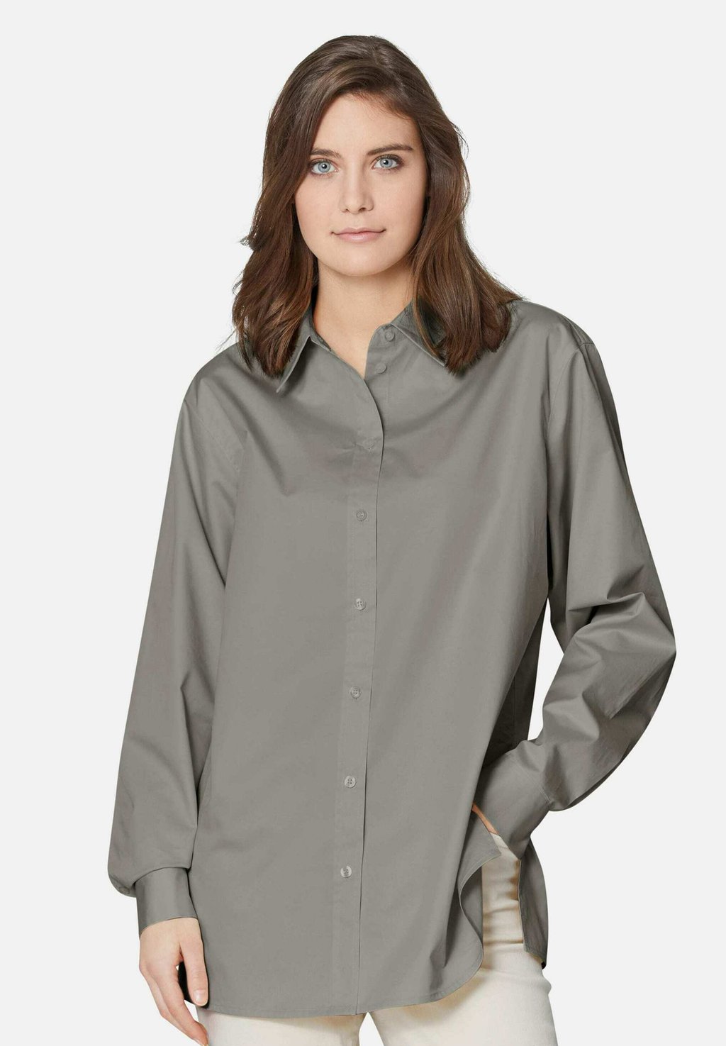 Блузка на пуговицах MADELEINE, серый
Блузка на пуговицах MADELEINE, серый