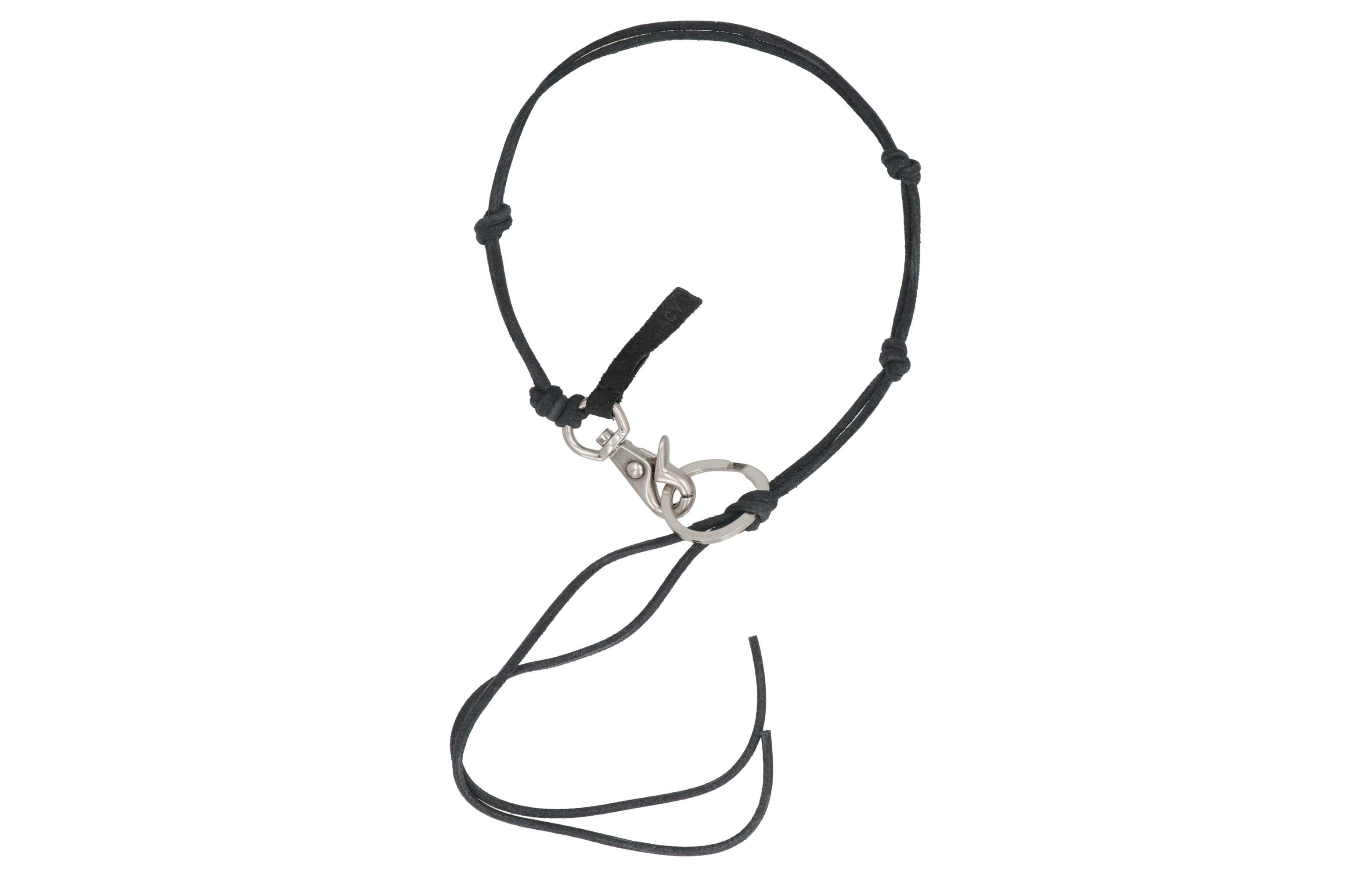 Брелок Ladon Our Legacy, черный
Брелок Ladon Our Legacy, черный