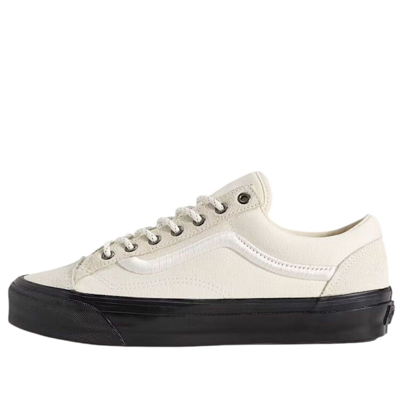 Кроссовки Vans Premium Old Skool 36+ 'Classic White'
Кроссовки Vans Premium Old Skool 36+ 'Classic White'