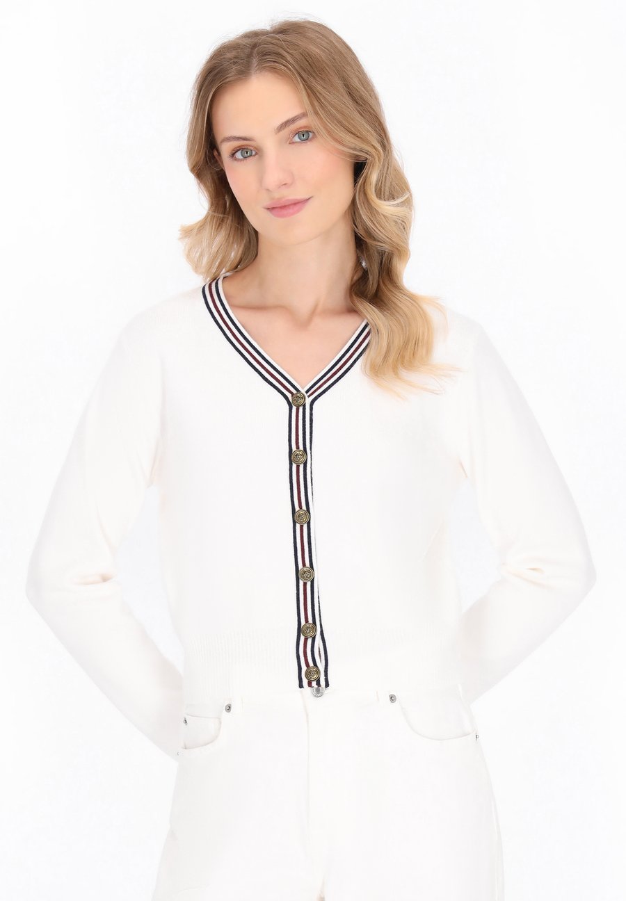 Кардиган DreiMaster Cardigan, Offwhite/Off-White
Кардиган DreiMaster Cardigan, Offwhite/Off-White