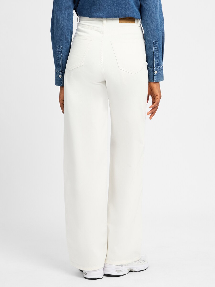 Джинсы с широкими штанинами Samsøe Samsøe Sarebecca, белый
Джинсы с широкими штанинами Samsøe Samsøe Sarebecca, белый