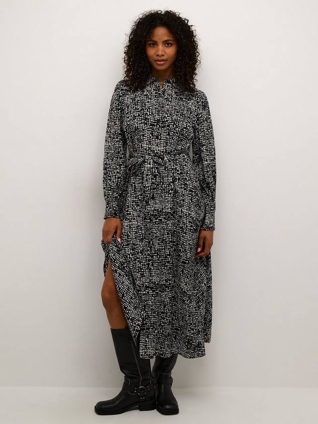 Абстрактное платье-рубашка pollie KAFFE, цвет Black/Turtledove
Абстрактное платье-рубашка pollie KAFFE, цвет Black/Turtledove