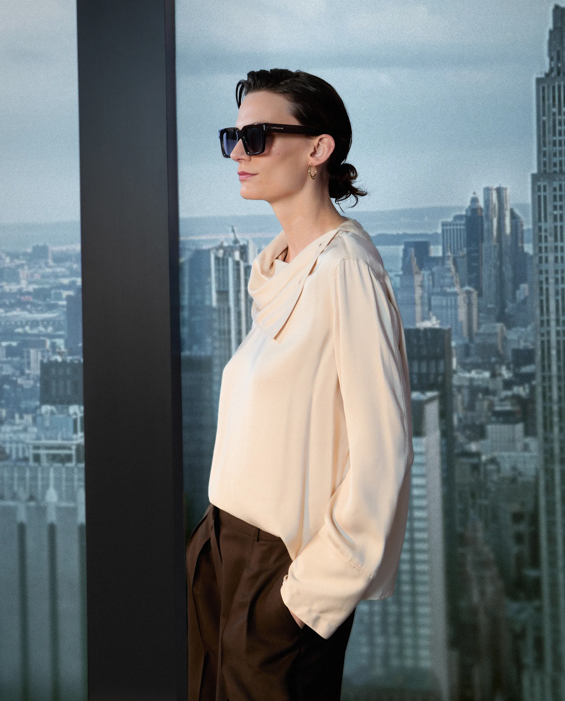 Женская блузка с воротником-шарфом Woman Limited El Corte Inglés, светло-бежевый
Женская блузка с воротником-шарфом Woman Limited El Corte Inglés, светло-бежевый