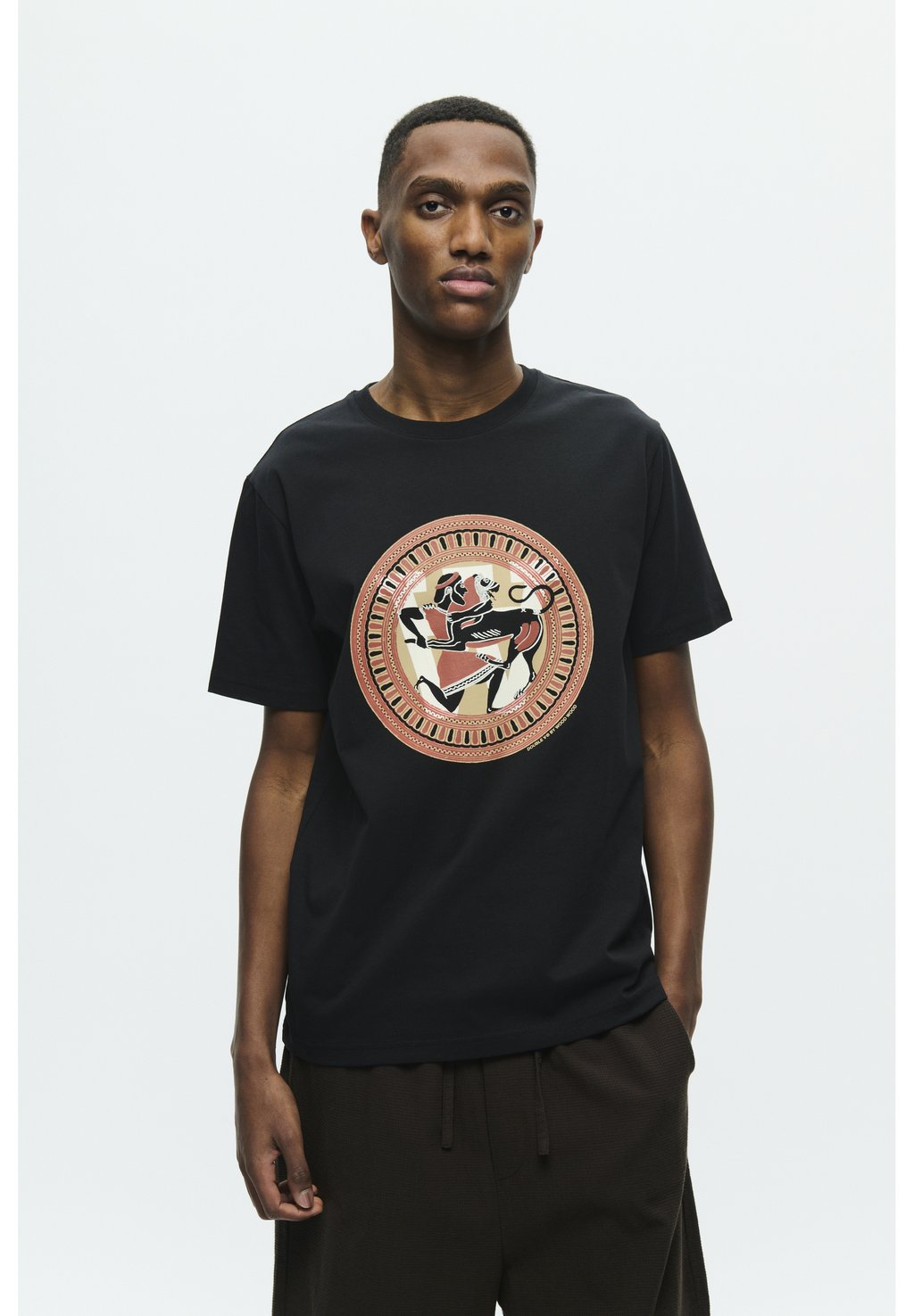 Футболка с принтом DOUBLE A BY W.W., черный
Футболка с принтом DOUBLE A BY W.W., черный