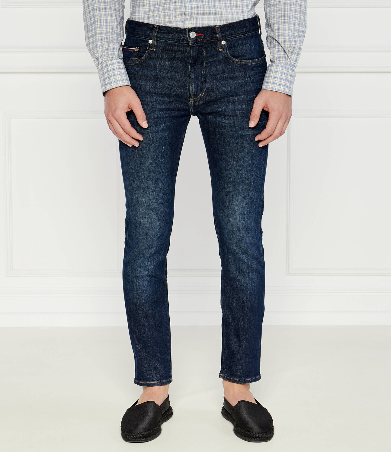 Джинсы Tommy Hilfiger Bleecker Slim Fit stretch, темно-синий
Джинсы Tommy Hilfiger Bleecker Slim Fit stretch, темно-синий