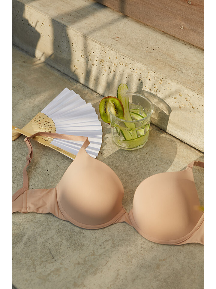 Бюстгальтер пуш ап Wonderbra, бежевый
Бюстгальтер пуш ап Wonderbra, бежевый