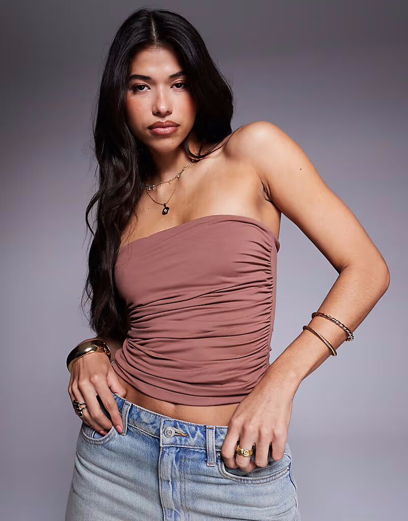 Бандо ASOS DESIGN с оборками и заостренным краем шоколадного цвета
Бандо ASOS DESIGN с оборками и заостренным краем шоколадного цвета