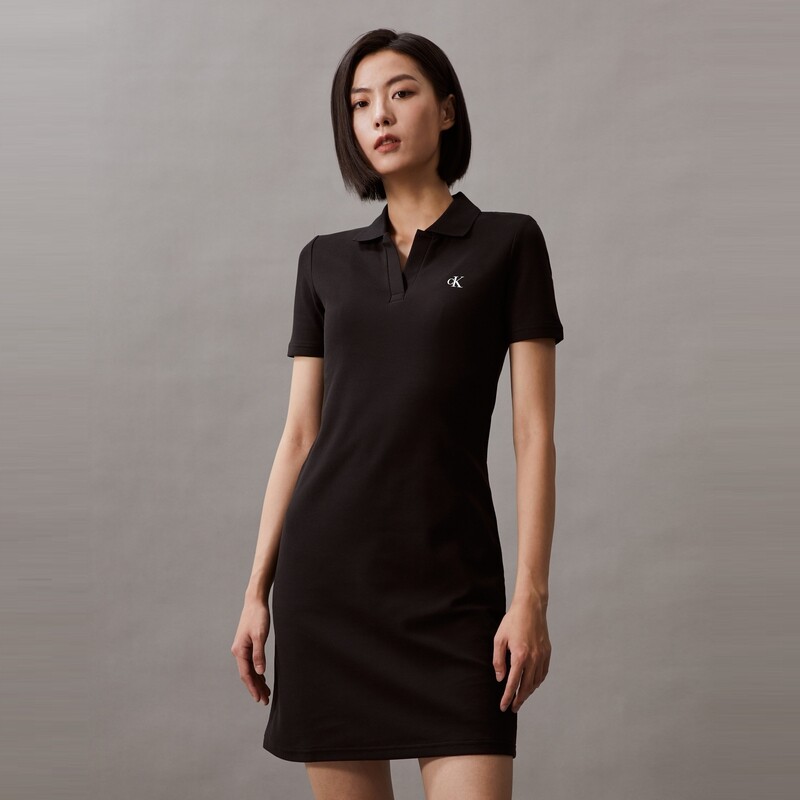 Платье Calvin Klein Jeans с буквенным принтом, черный
Платье Calvin Klein Jeans с буквенным принтом, черный