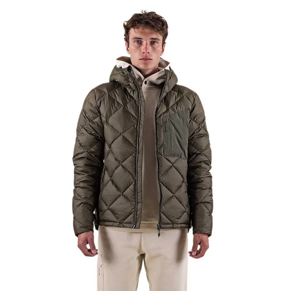 Куртка The Mountain Studio Ultralight hood down, зеленый
Куртка The Mountain Studio Ultralight hood down, зеленый