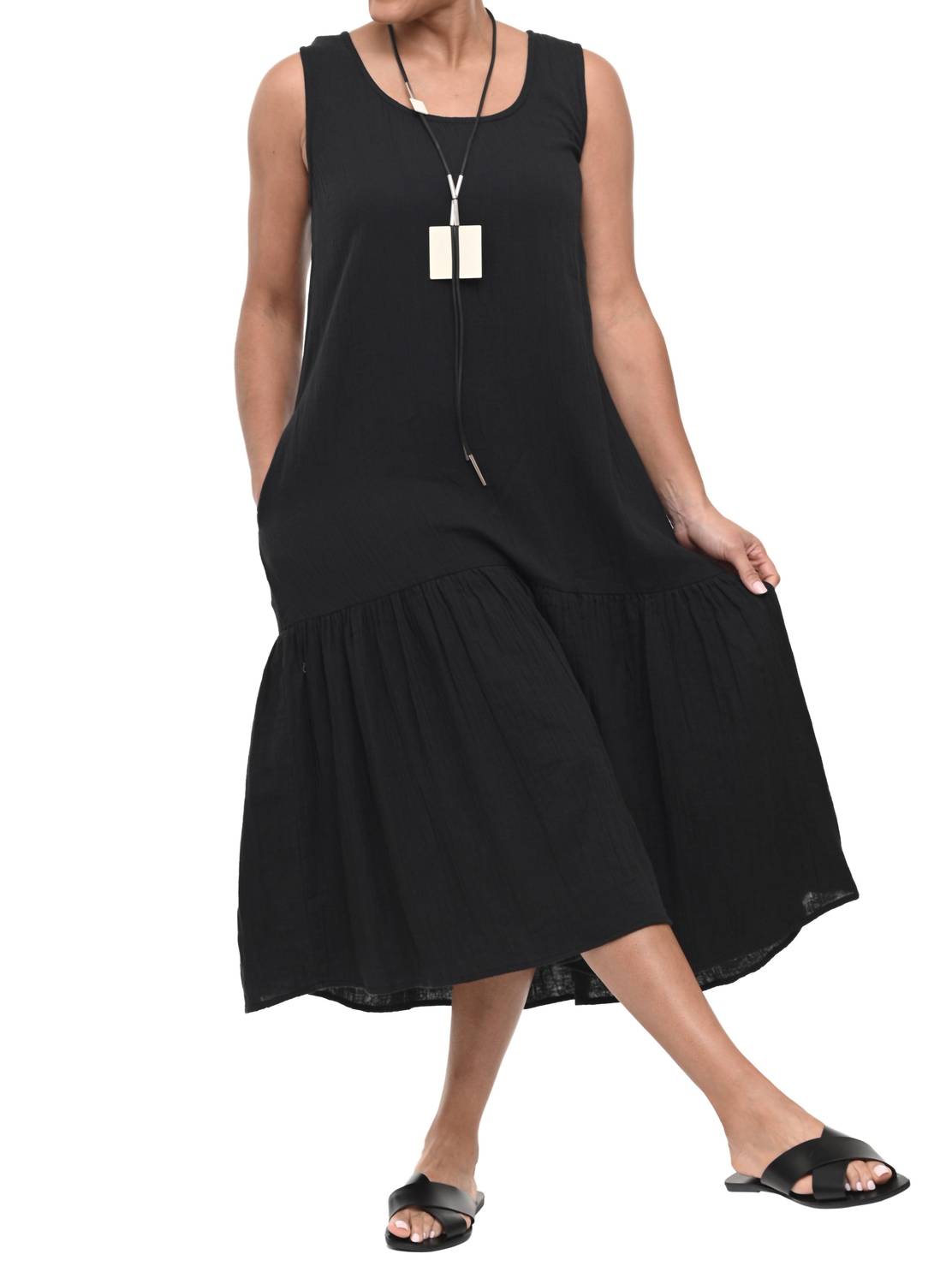 Платье Иветт в черном цвете Tulip Clothing
Платье Иветт в черном цвете Tulip Clothing