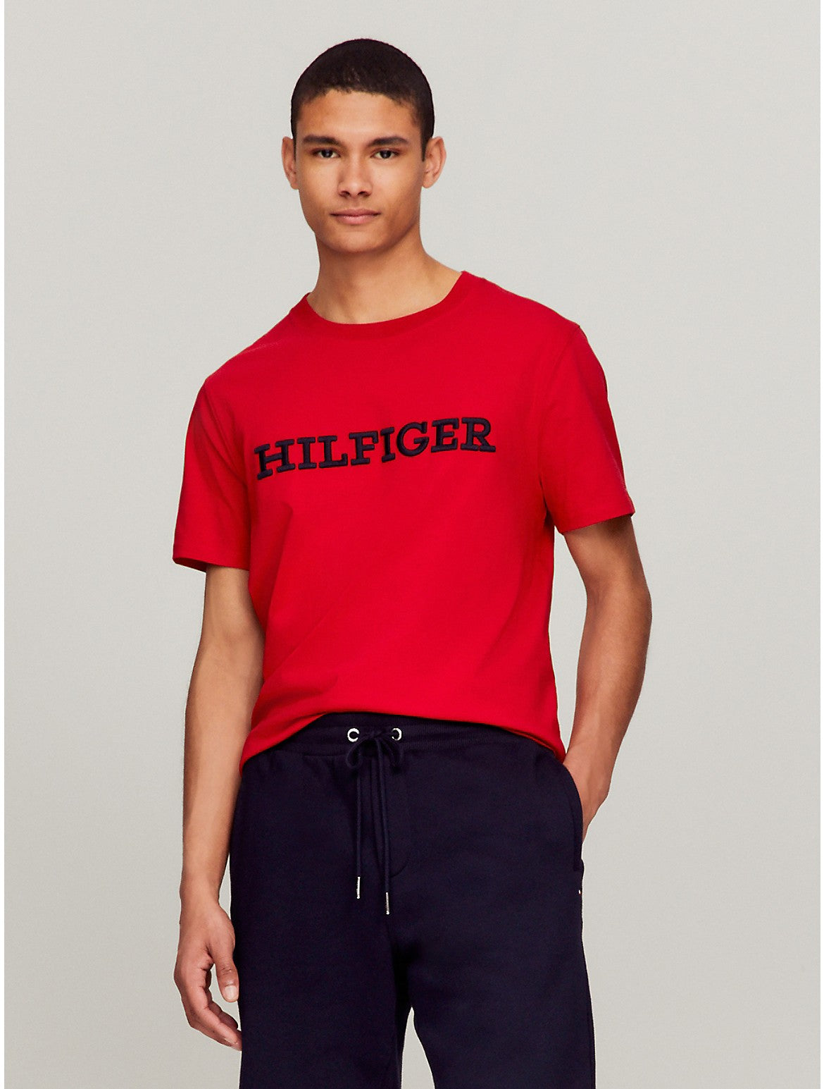 Мужская футболка с вышитым логотипом Tommy Hilfiger Monotype, цвет primary red
Мужская футболка с вышитым логотипом Tommy Hilfiger Monotype, цвет primary red