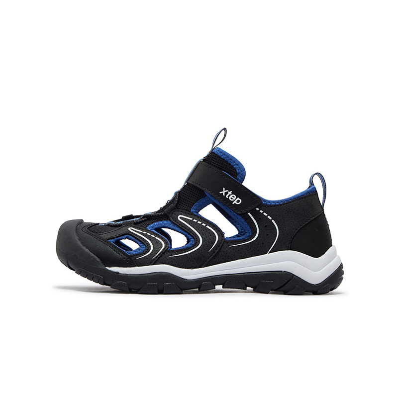 Сандалии Balance Low Top с противоскользящим покрытием для детей XTEP, черный/лазурный
Сандалии Balance Low Top с противоскользящим покрытием для детей XTEP, черный/лазурный