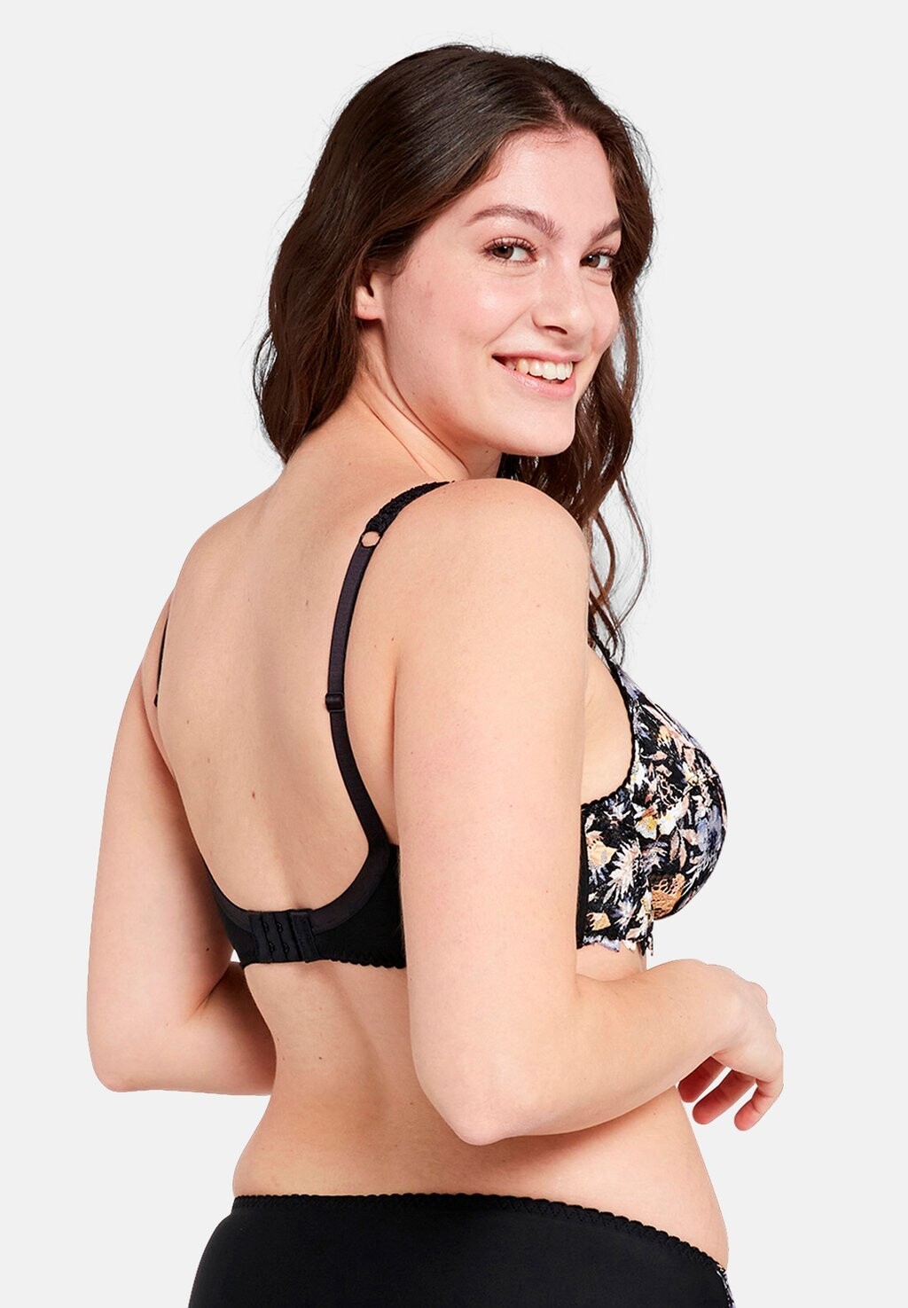 Бюстгальтер на косточках ARUM MOSAIC Sans Complexe, белый
Бюстгальтер на косточках ARUM MOSAIC Sans Complexe, белый