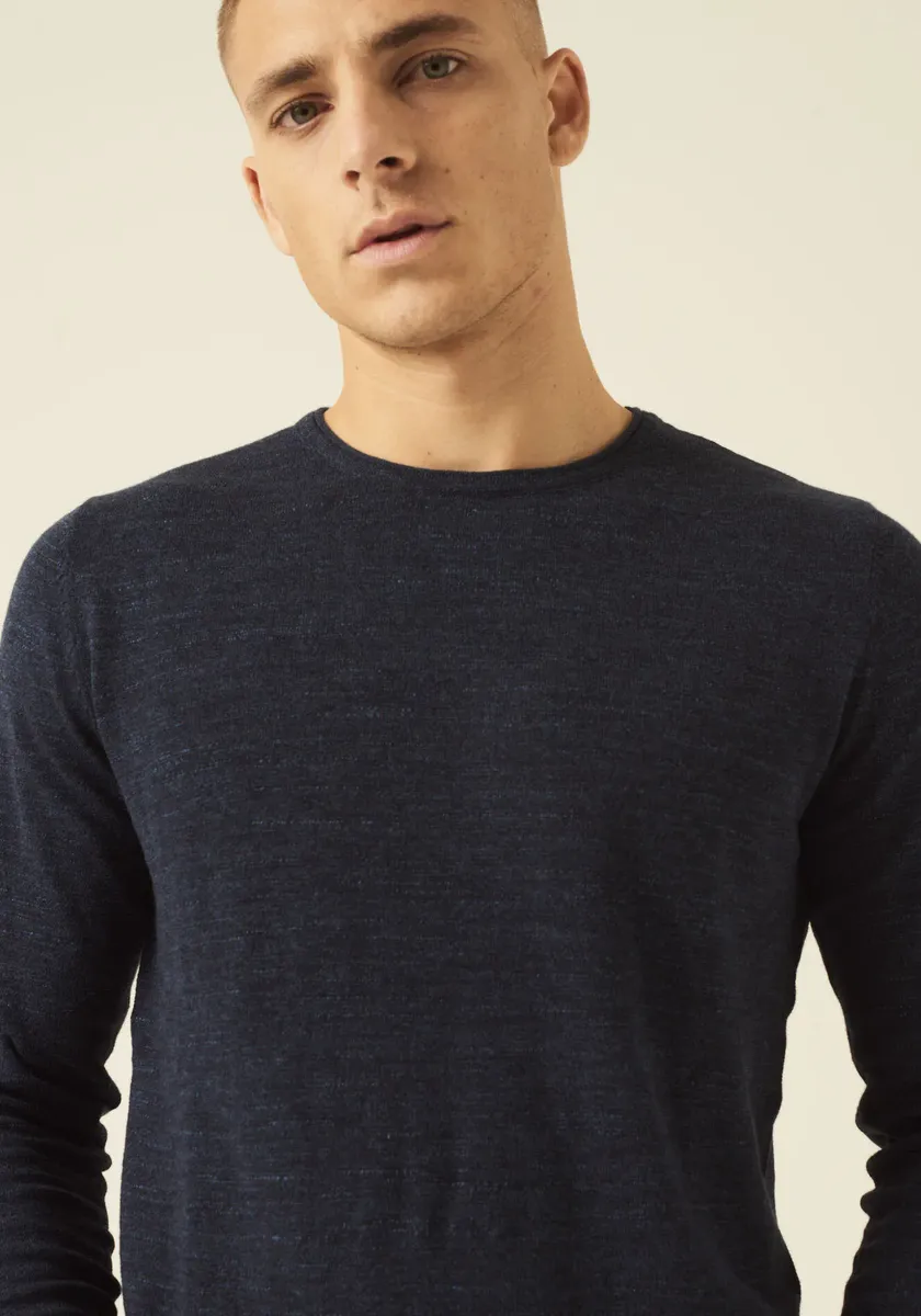 Свитер Garcia с круглым вырезом в крапинку, цвет Dark Moon
Свитер Garcia с круглым вырезом в крапинку, цвет Dark Moon