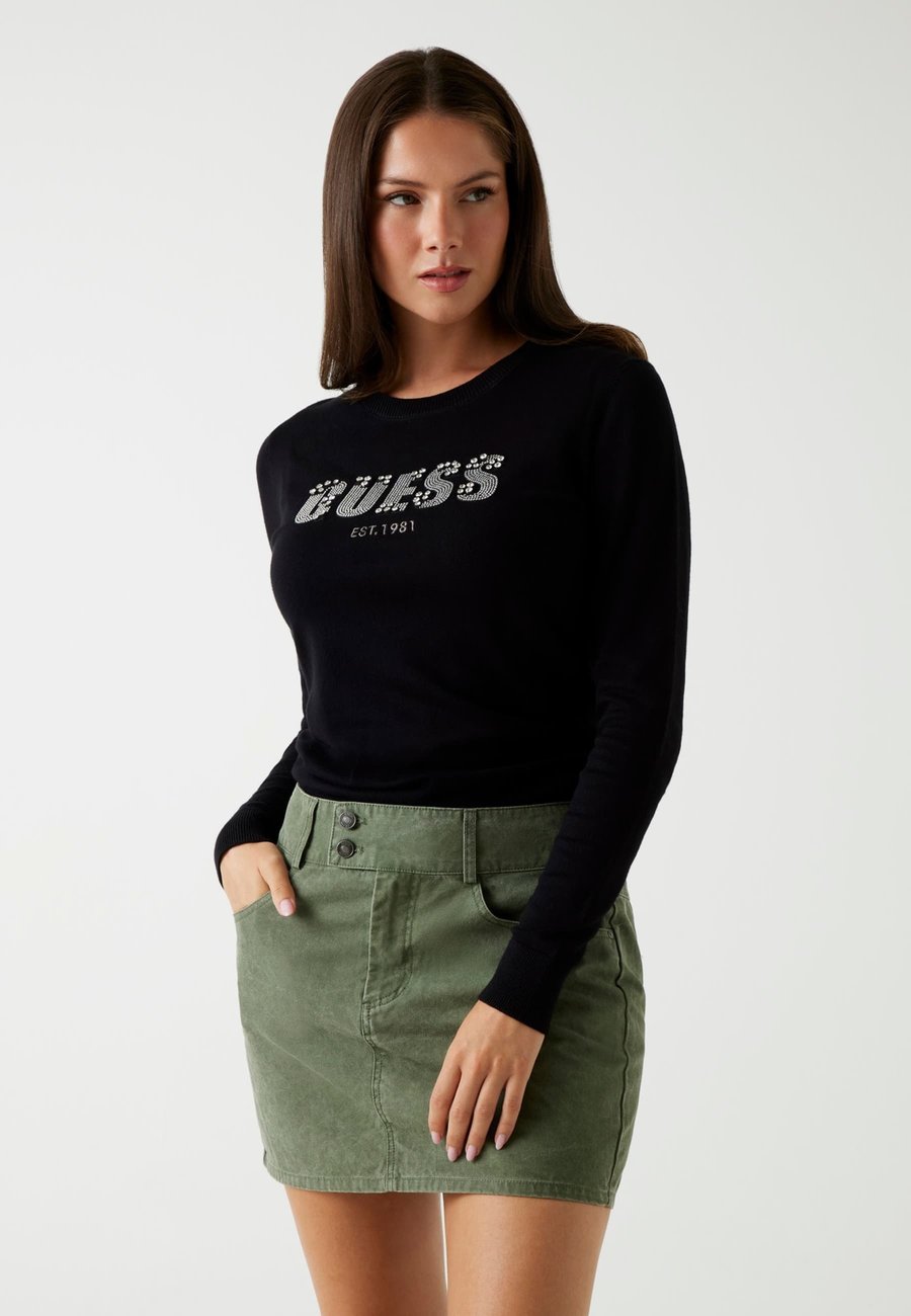 Джемпер Guess PULLOVER STRASS FRONTLOGO, Schwarz/Black
Джемпер Guess PULLOVER STRASS FRONTLOGO, Schwarz/Black