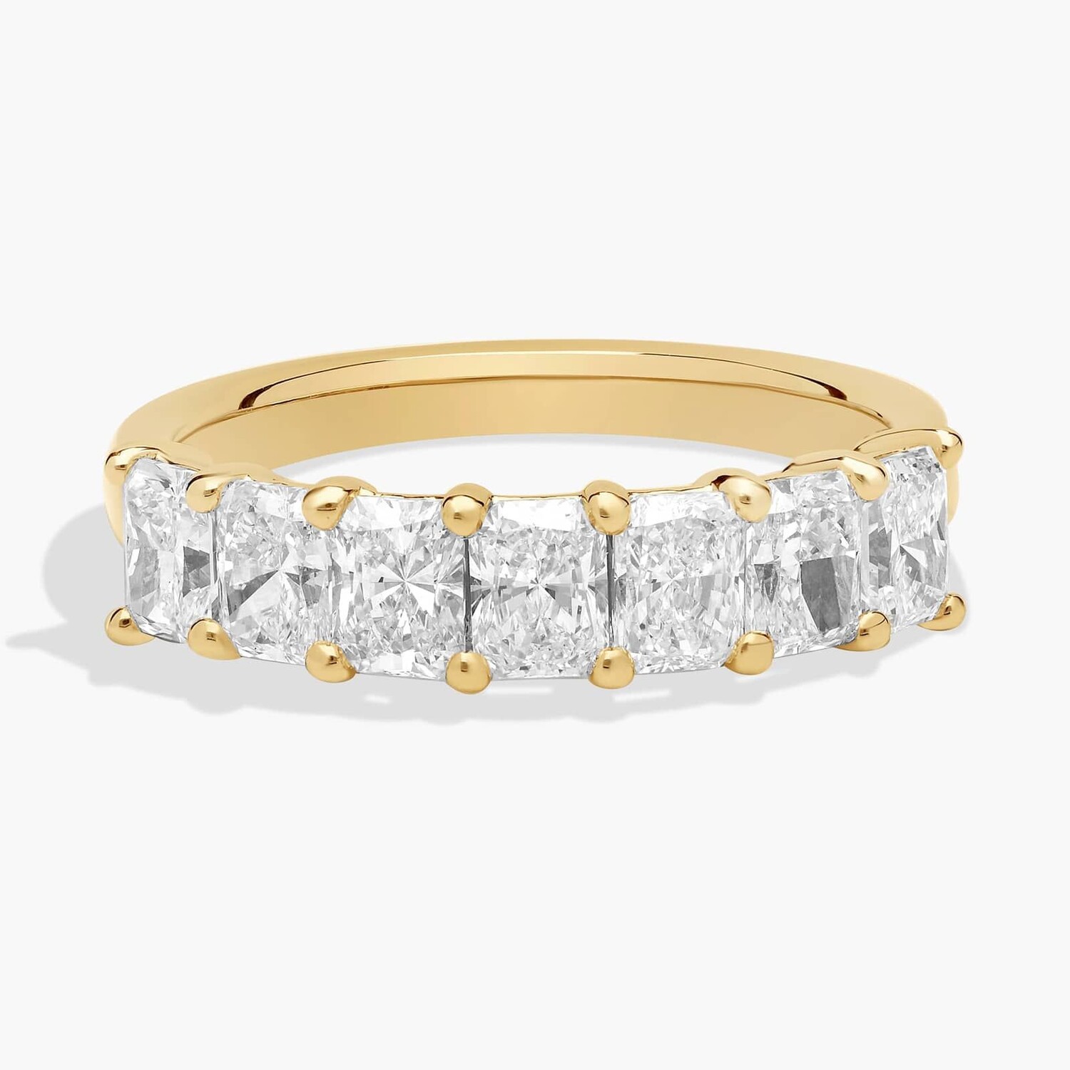 Кольцо с семью бриллиантами Radiant Lab-Grill из 14-каратного желтого золота (1 1/2 карата Tw. - FG / VS2-SI1) Blue Nile