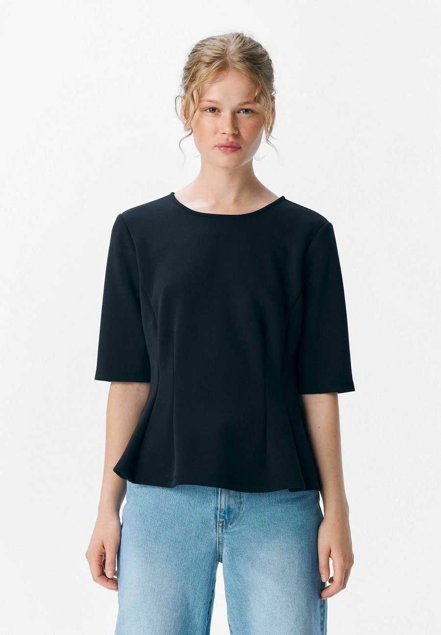 Блуза Object SCHÖSSCHEN, Black
Блуза Object SCHÖSSCHEN, Black