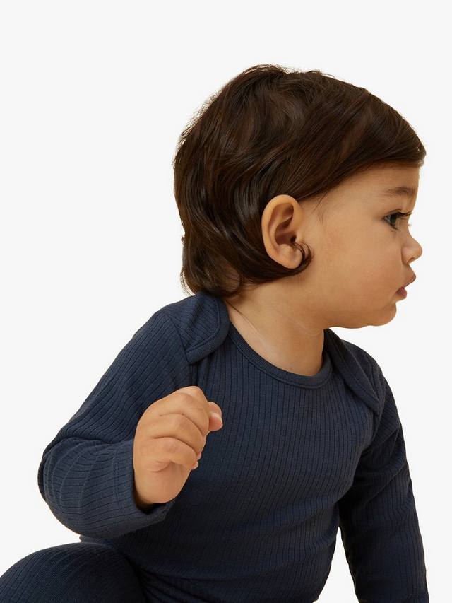 Детское боди в рубчик с длинным рукавом MORI, темно-синий
Детское боди в рубчик с длинным рукавом MORI, темно-синий