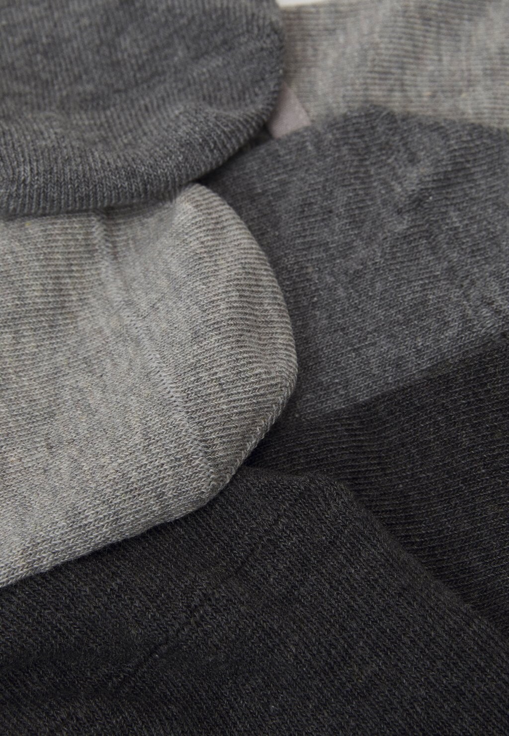 Носки для тренировок ONLINE ESSENTIAL FOOTIES UNISEX 6 PACK s.Oliver, серый 
Носки для тренировок ONLINE ESSENTIAL FOOTIES UNISEX 6 PACK s.Oliver, серый