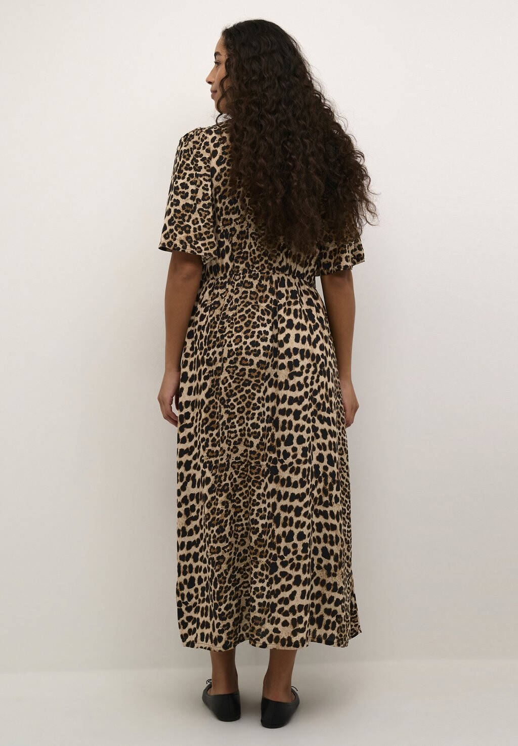 Платье макси Kaffe, коричневыйовый
Платье макси Kaffe, коричневыйовый