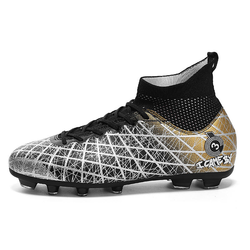 Kuding Футбольные бутсы унисекс мидтоп аква-белый золотой/черный золотой - черный золотой с длинными шипами, цвет Black Gold Long Stud
Kuding Футбольные бутсы унисекс мидтоп аква-белый золотой/черный золотой - черный золотой с длинными шипами, цвет Black Gold Long Stud