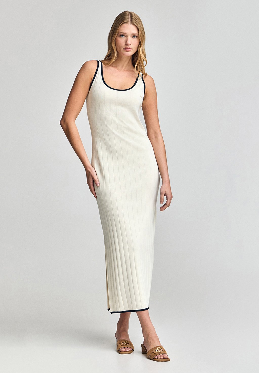 Платье-джемпер TANK LONG JULES Polo Club, бежевый 
Платье-джемпер TANK LONG JULES Polo Club, бежевый