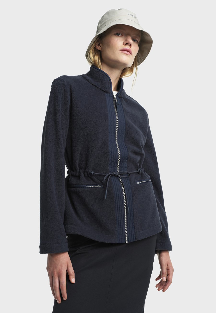 Флисовая куртка Aigle Fleece jacket, Navy Blue/Mottled Dark Blue
Флисовая куртка Aigle Fleece jacket, Navy Blue/Mottled Dark Blue