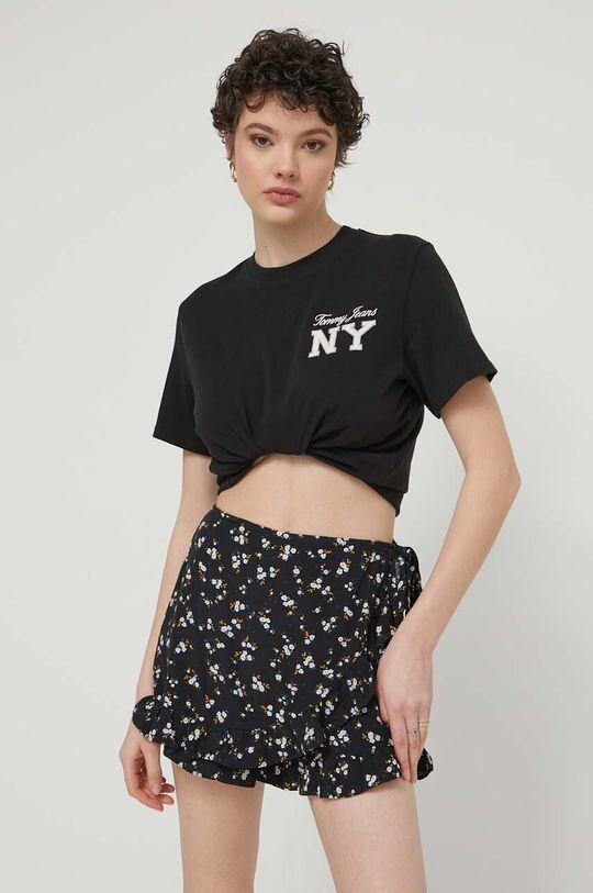 Хлопковая футболка Tommy Jeans, черный
Хлопковая футболка Tommy Jeans, черный