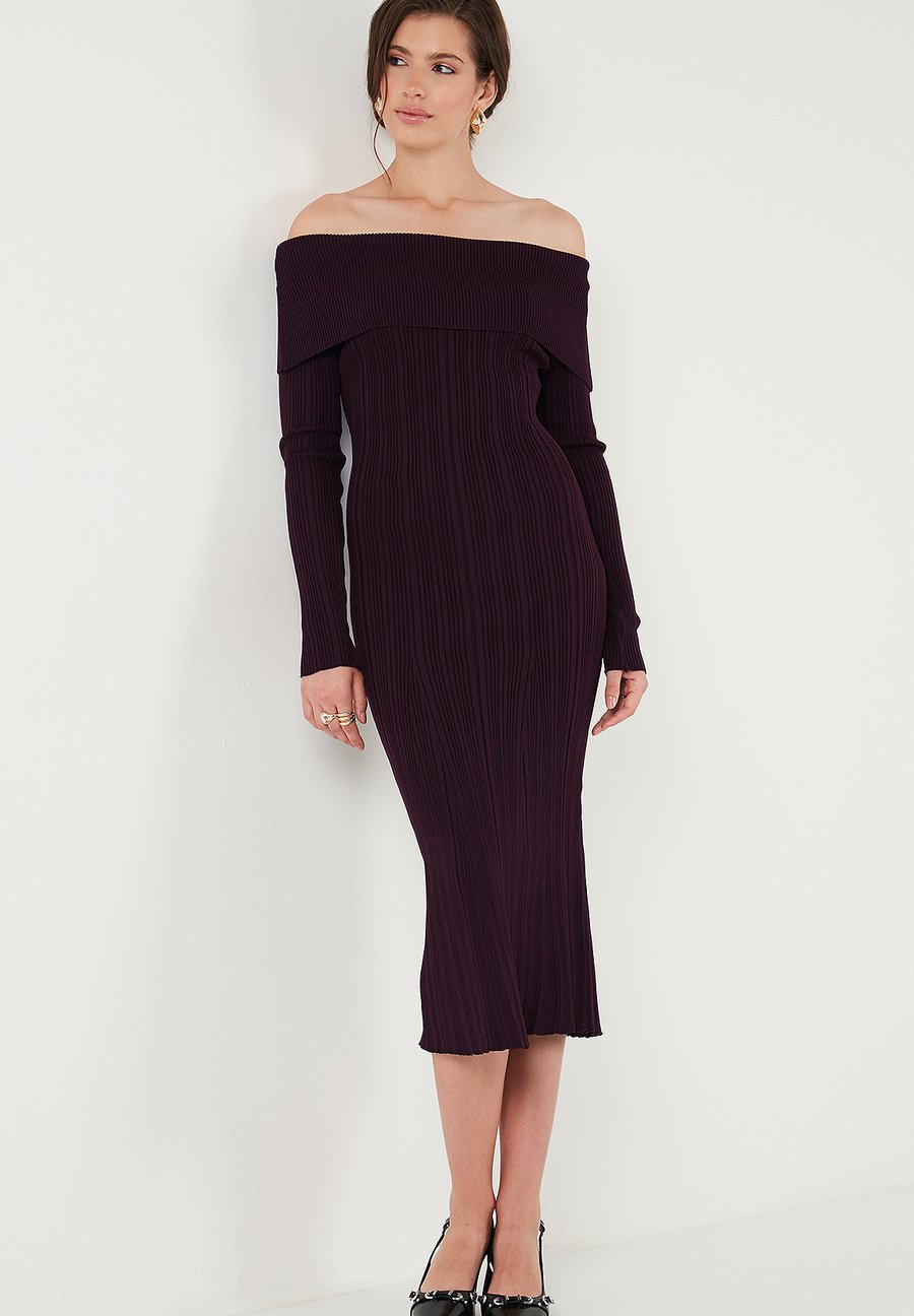 Платье LELA SLIM FIT, Purple
Платье LELA SLIM FIT, Purple