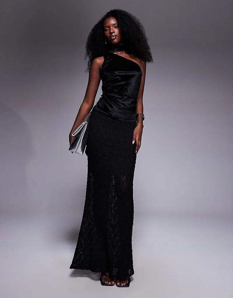 Бархатный топ на одно плечо с защипом и шарфом ASOS DESIGN, черный
Бархатный топ на одно плечо с защипом и шарфом ASOS DESIGN, черный