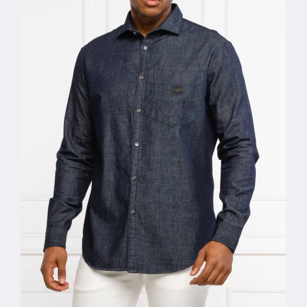 Рубашка стандартного кроя джинсовая ткань Emporio Armani, синий
Рубашка стандартного кроя джинсовая ткань Emporio Armani, синий