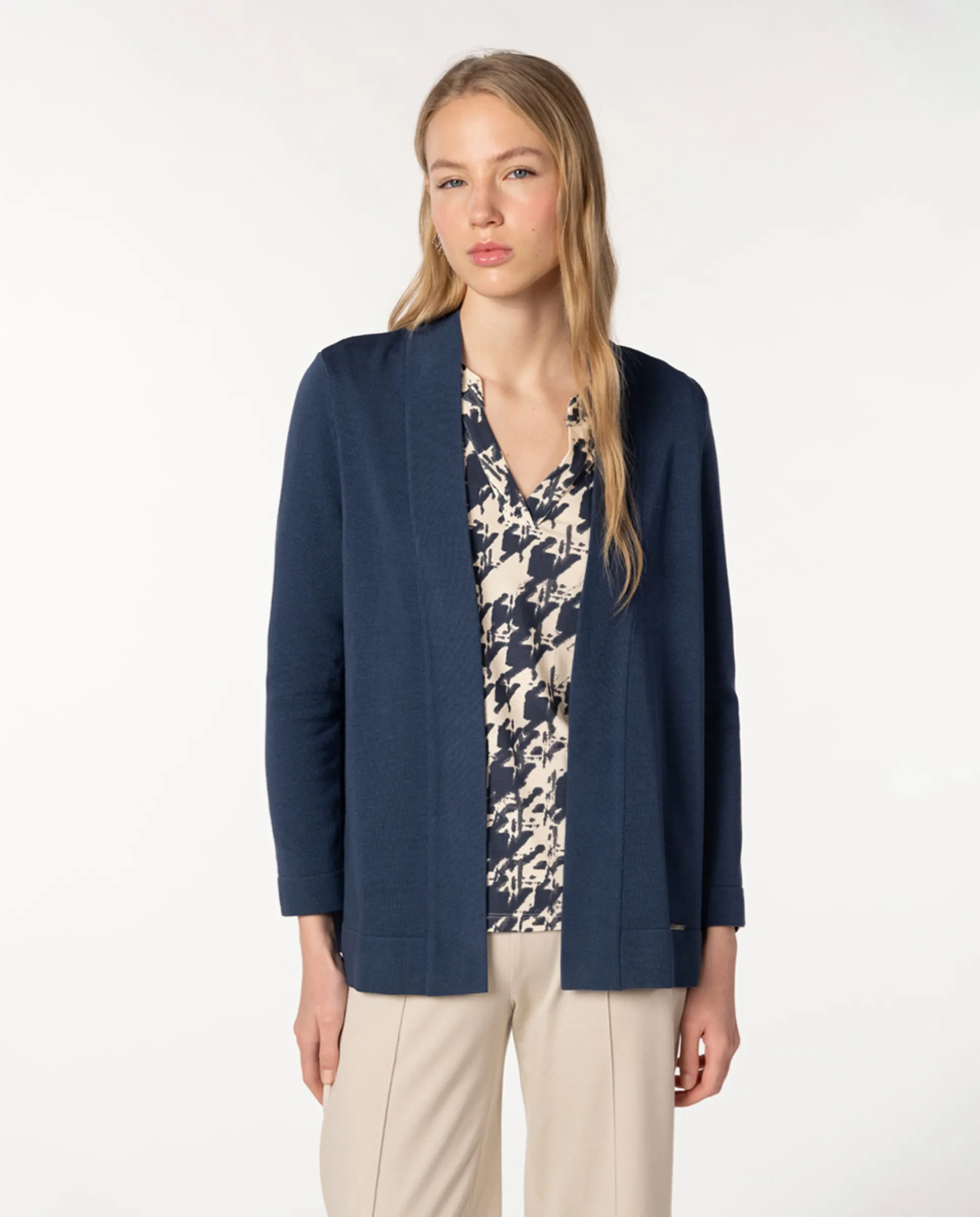 Женская вязаная кардиган без застежки Naulover, синий
Женская вязаная кардиган без застежки Naulover, синий