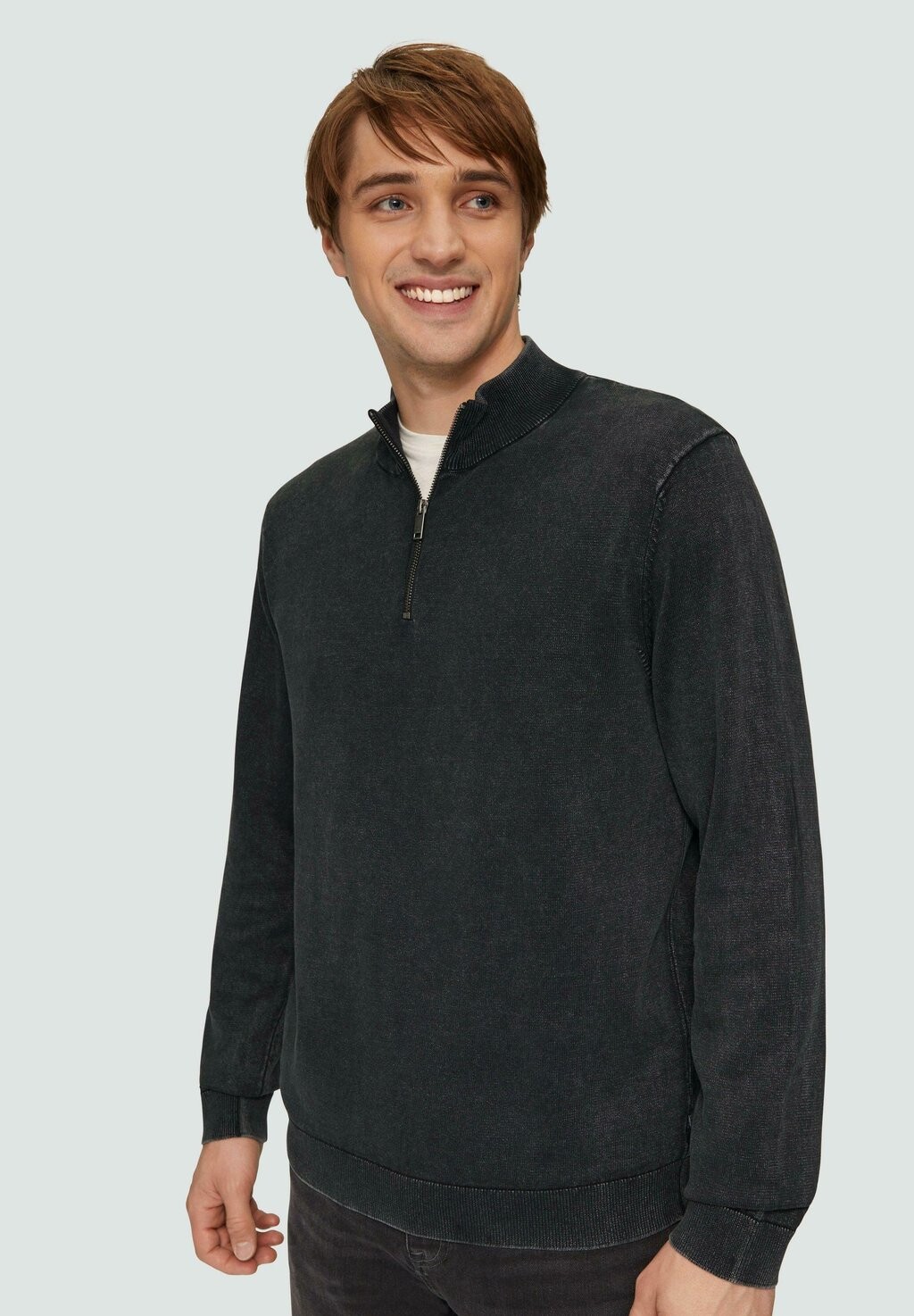 Джемпер MIT REISSVERSCHLUSSKRAGEN s.Oliver, черный
Джемпер MIT REISSVERSCHLUSSKRAGEN s.Oliver, черный