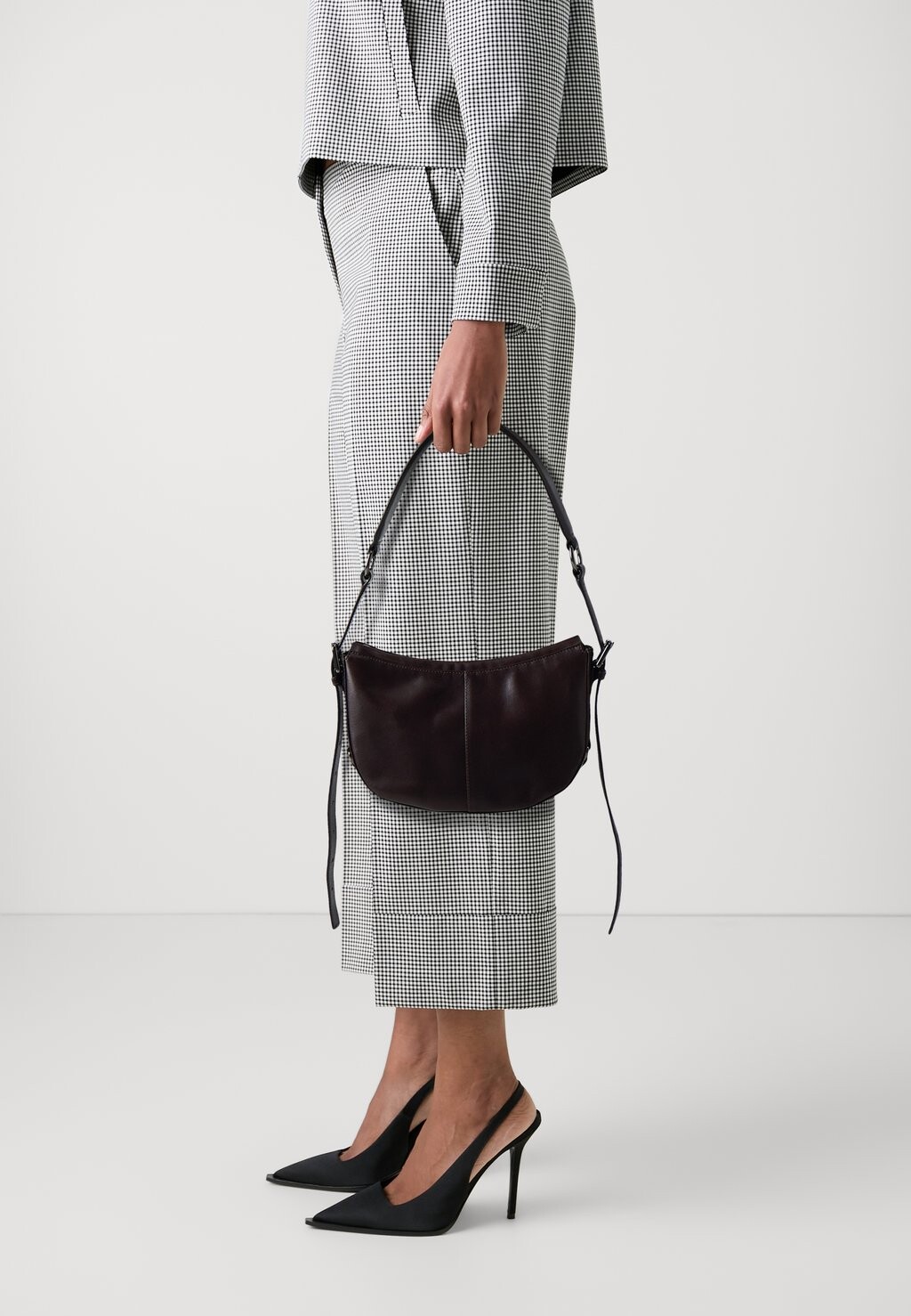 Сумка MINOH Vagabond, коричневый
Сумка MINOH Vagabond, коричневый