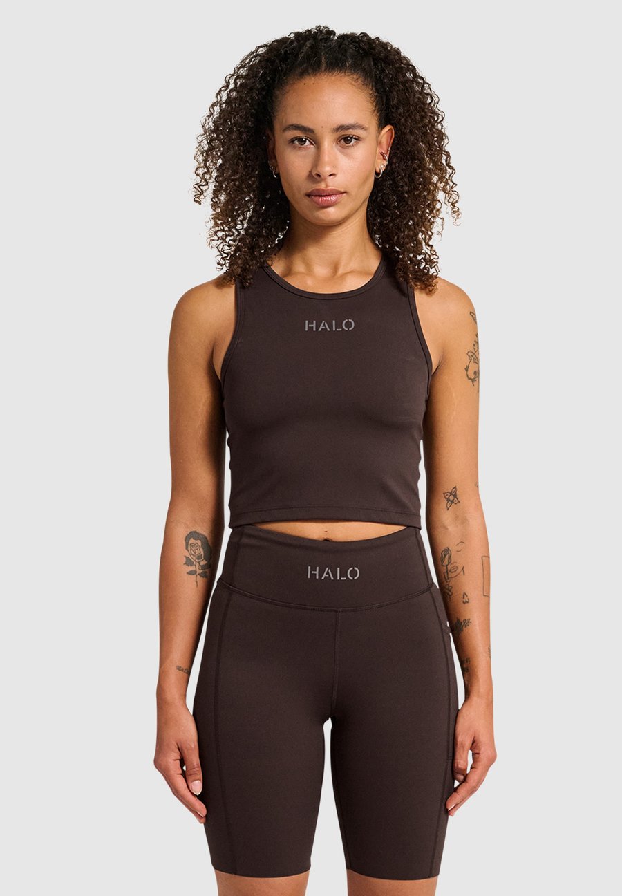 Топ HALO TRAINING, Chocolate Torte/Dark Brown
Топ HALO TRAINING, Chocolate Torte/Dark Brown