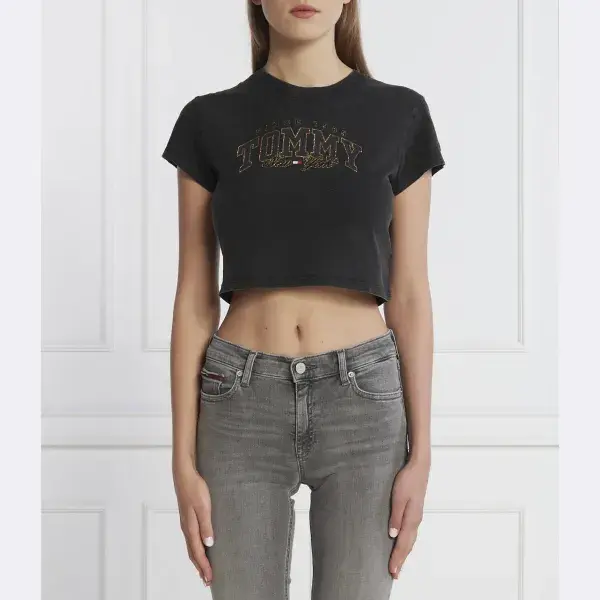 Укороченная футболка Lux университетского кроя Tommy Hilfiger, черный
Укороченная футболка Lux университетского кроя Tommy Hilfiger, черный