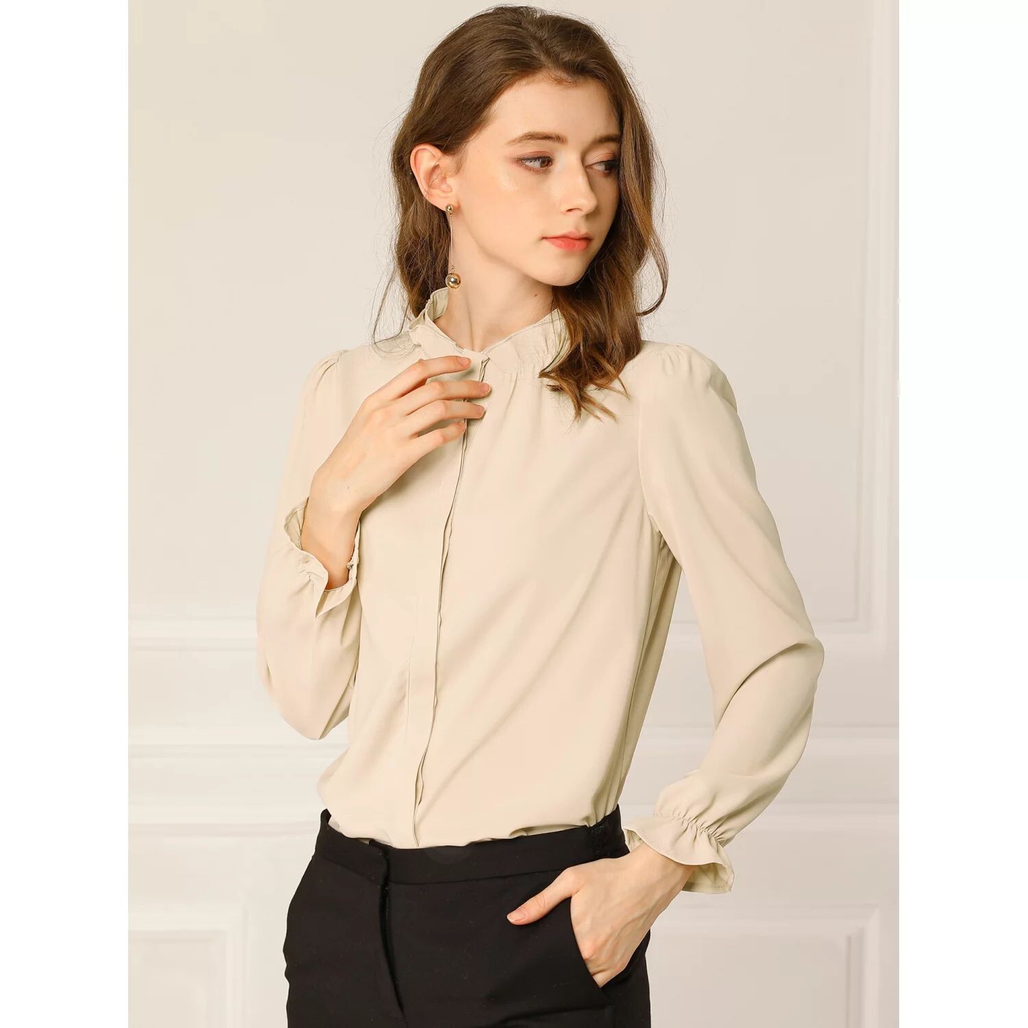 Женская блузка с длинными рукавами и воротником-стойкой с рюшами и пуговицами, топ ALLEGRA K, белый
Женская блузка с длинными рукавами и воротником-стойкой с рюшами и пуговицами, топ ALLEGRA K, белый