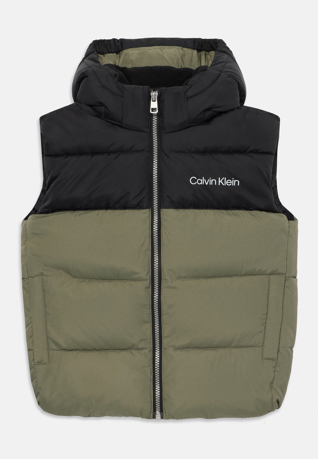 Топ без рукавов VEST UNISEX Calvin Klein Jeans, зеленый
Топ без рукавов VEST UNISEX Calvin Klein Jeans, зеленый